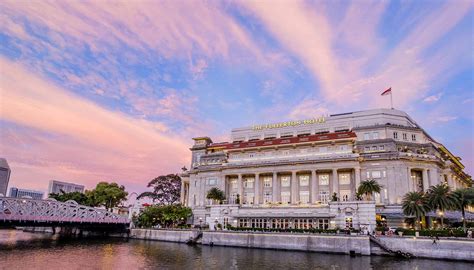 Hotel Review: The Fullerton Hotel Singapore, a post office.